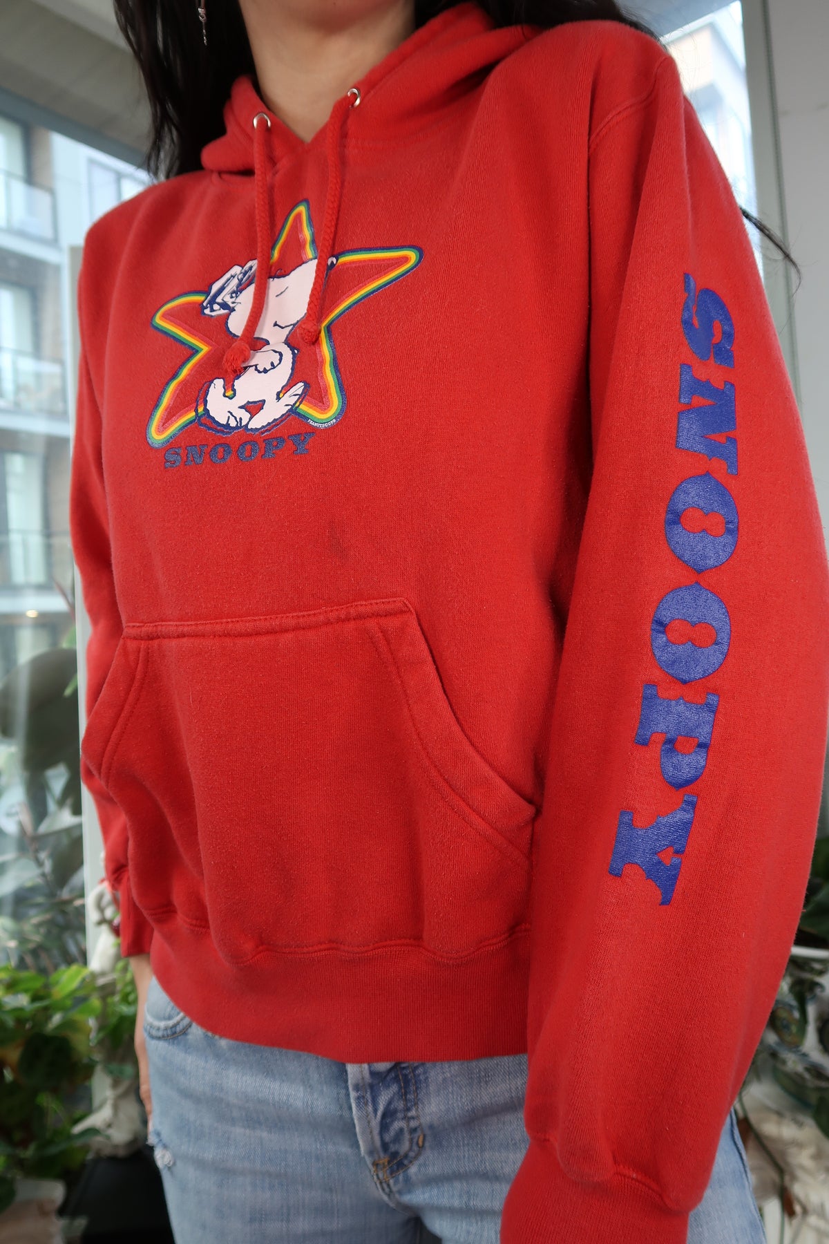 Vintage Y2K Doe Mighty Snoopy Red Hoodie with Rainbow Star Graphic - Elektra Vintage
