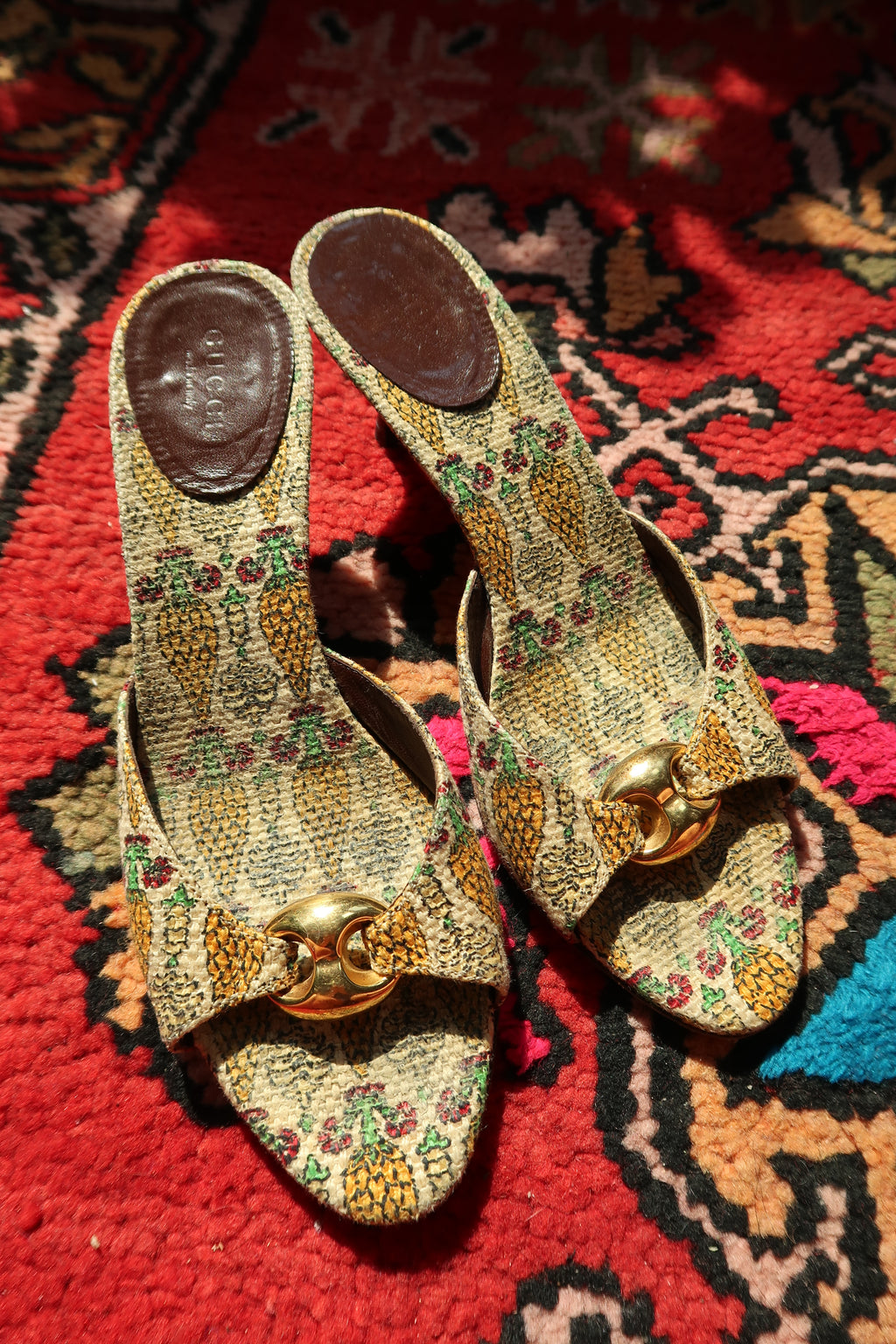 Gucci Pigna Pineapple Print Canvas Mules - Elektra Vintage