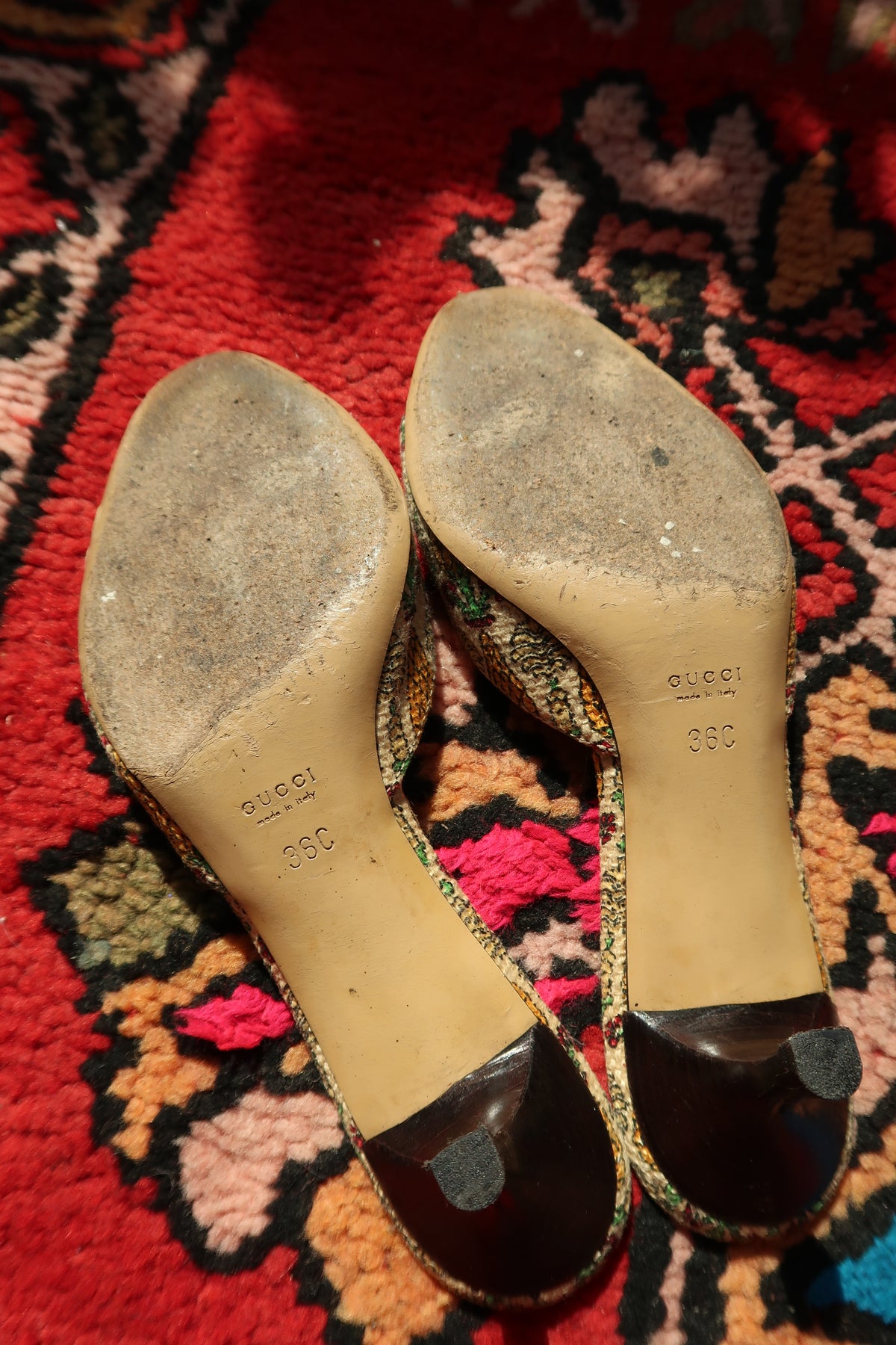 Gucci Pigna Pineapple Print Canvas Mules - Elektra Vintage
