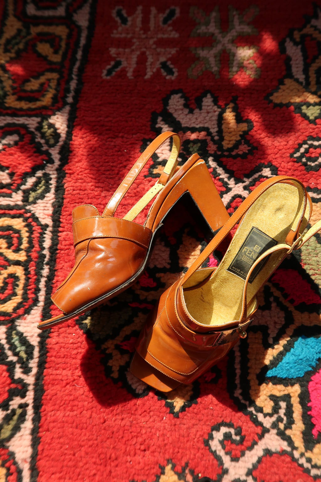 Vintage Fendi Slingback Mules – 90s/2000s Cognac Patent Leather Heels - Elektra Vintage