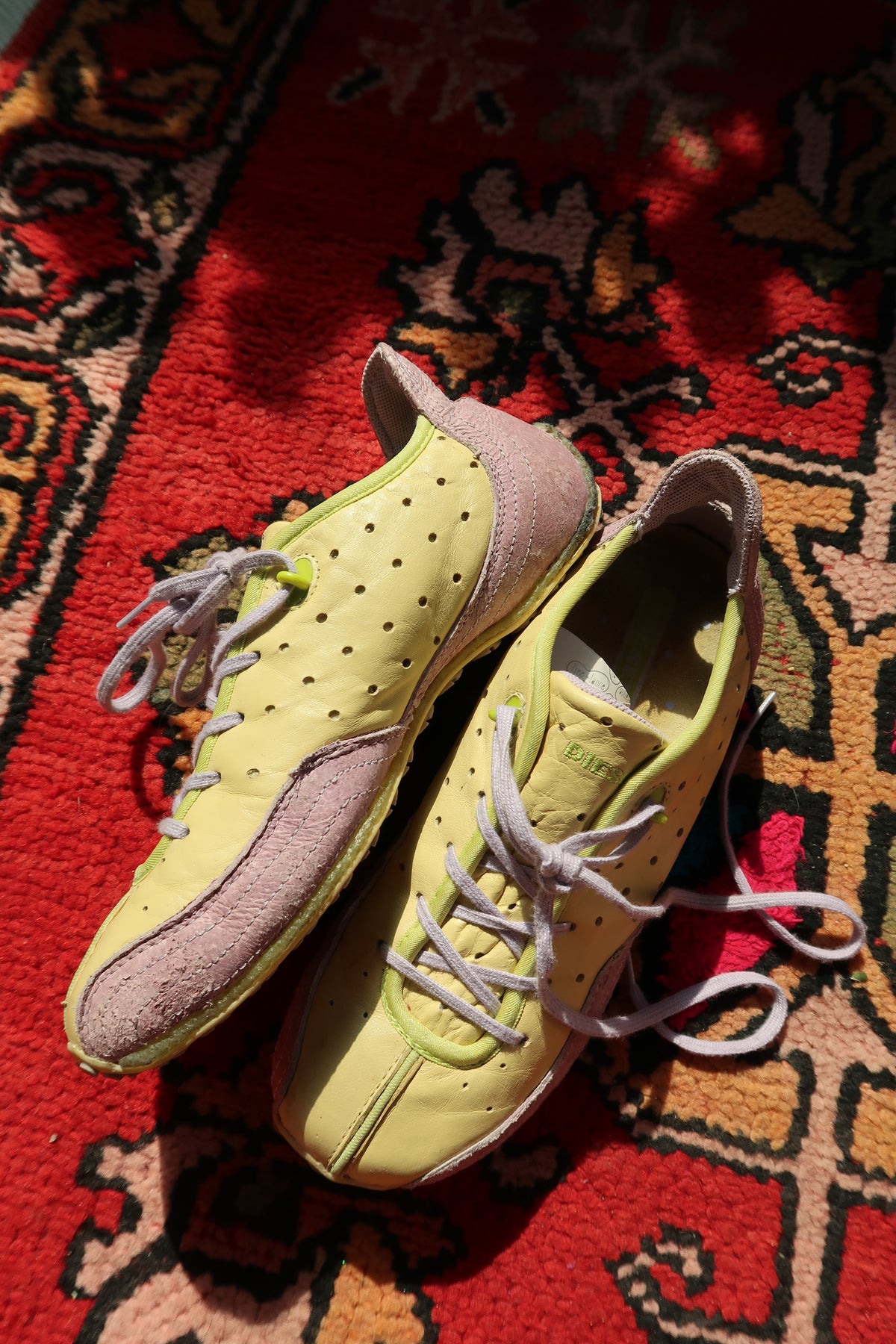 Diesel Arras Sneakers – Vintage Y2K Yellow & Lilac Suede Trainers
