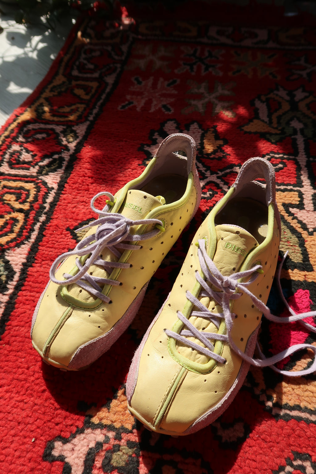 Diesel Arras Sneakers – Vintage Y2K Yellow & Lilac Suede Trainers