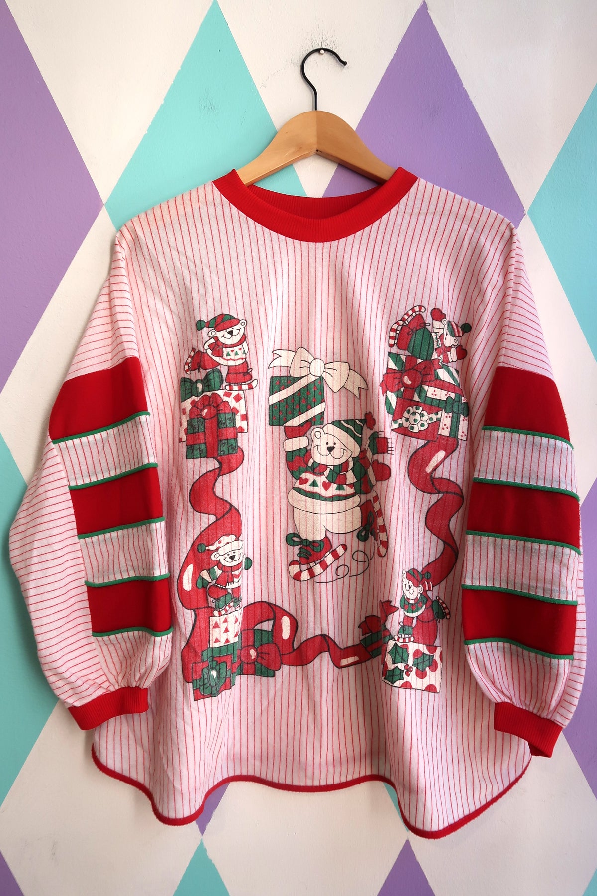 Vintage 90s Christmas Polar Bear Gift Stack Graphic Stripe Pullover - Elektra Vintage