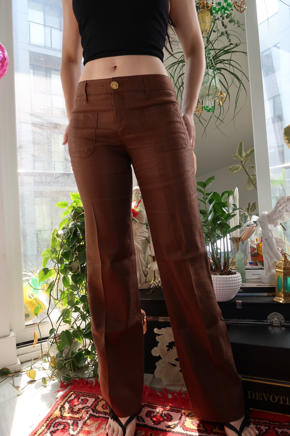 Gucci Silk & Hemp Pants – Brown Wide-Leg Trousers with Gold Button Detail - Elektra Vintage