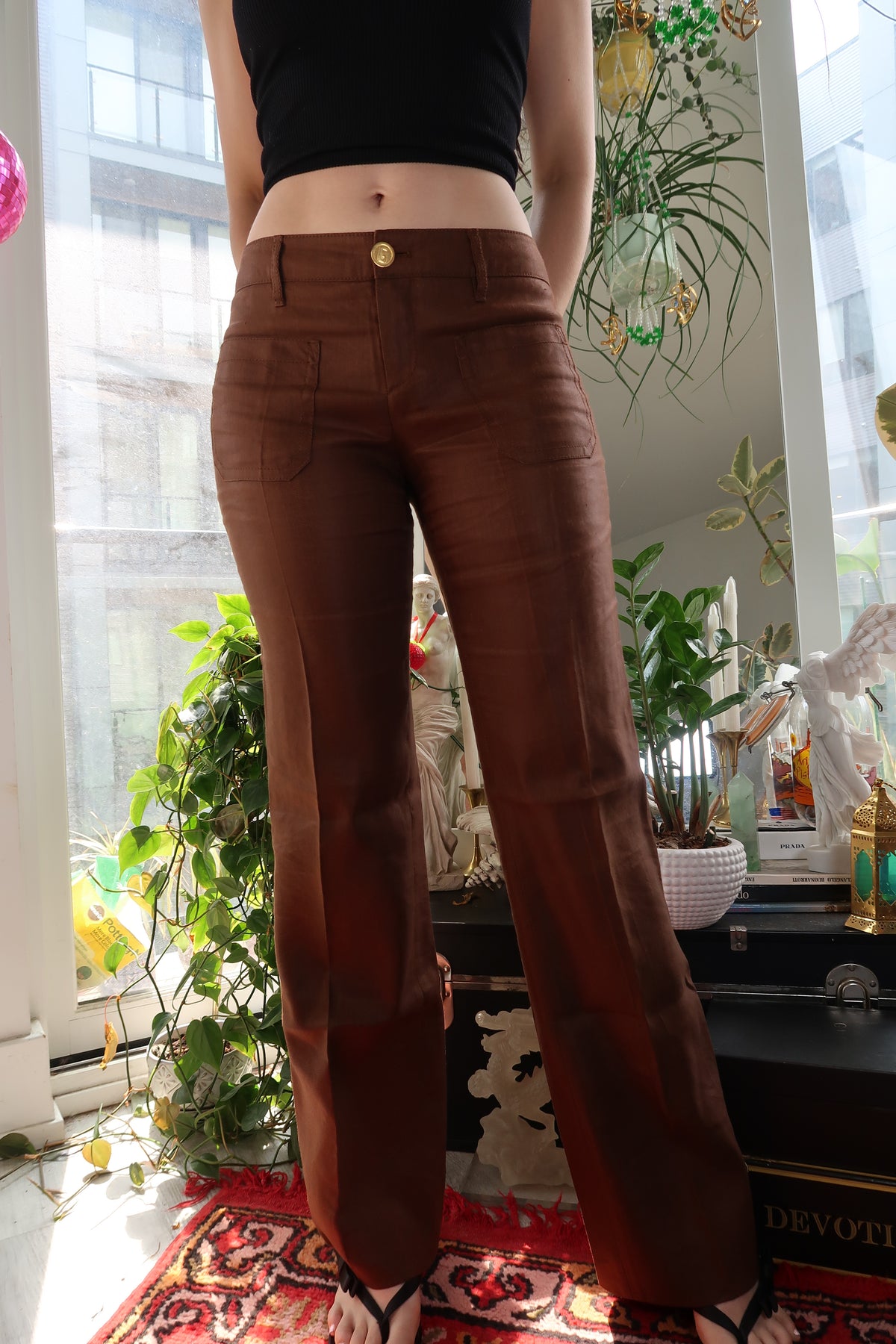 Gucci Silk & Hemp Pants – Brown Wide-Leg Trousers with Gold Button Detail - Elektra Vintage