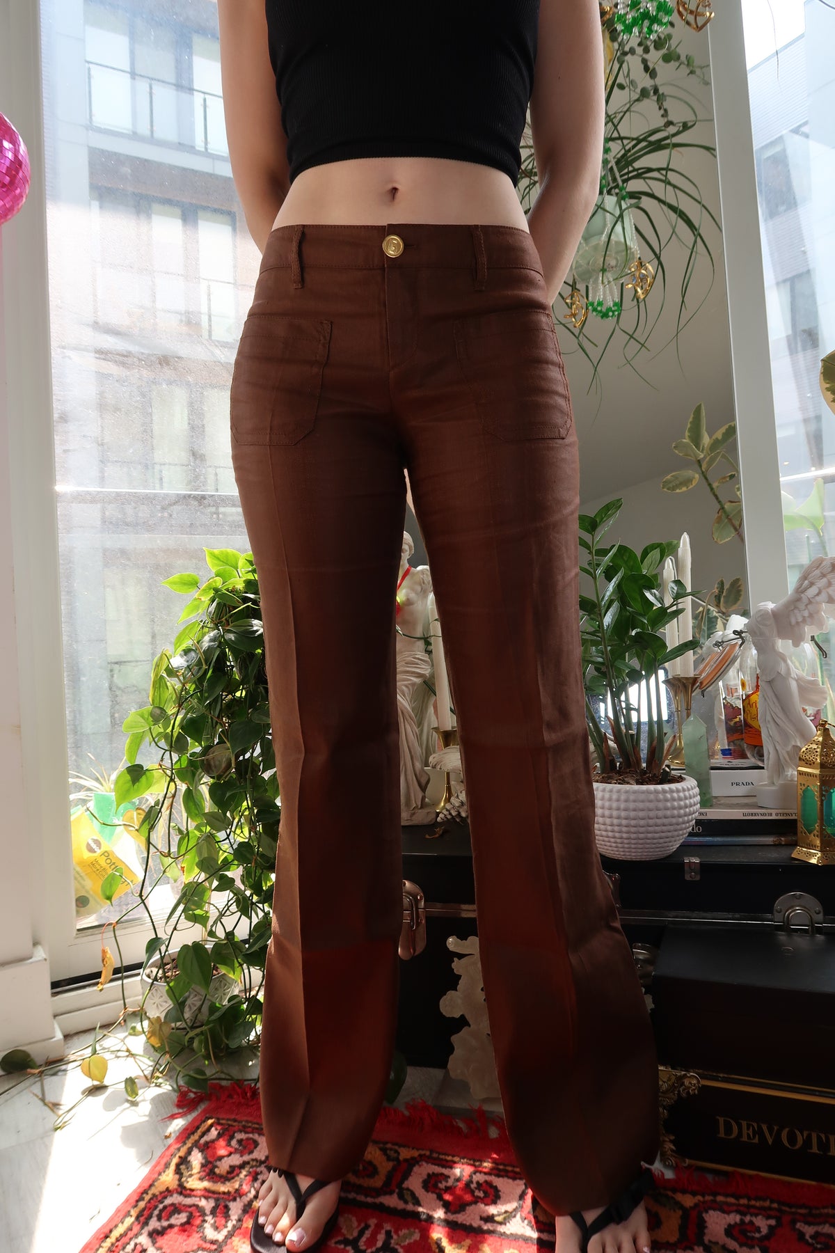 Gucci Silk & Hemp Pants – Brown Wide-Leg Trousers with Gold Button Detail - Elektra Vintage