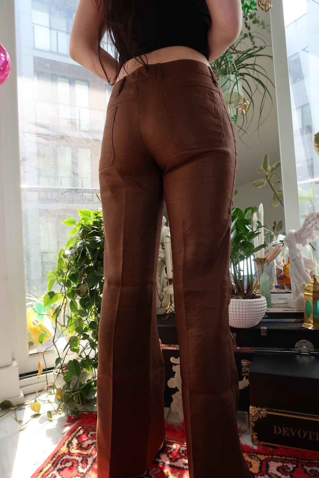 Gucci Silk & Hemp Pants – Brown Wide-Leg Trousers with Gold Button Detail - Elektra Vintage