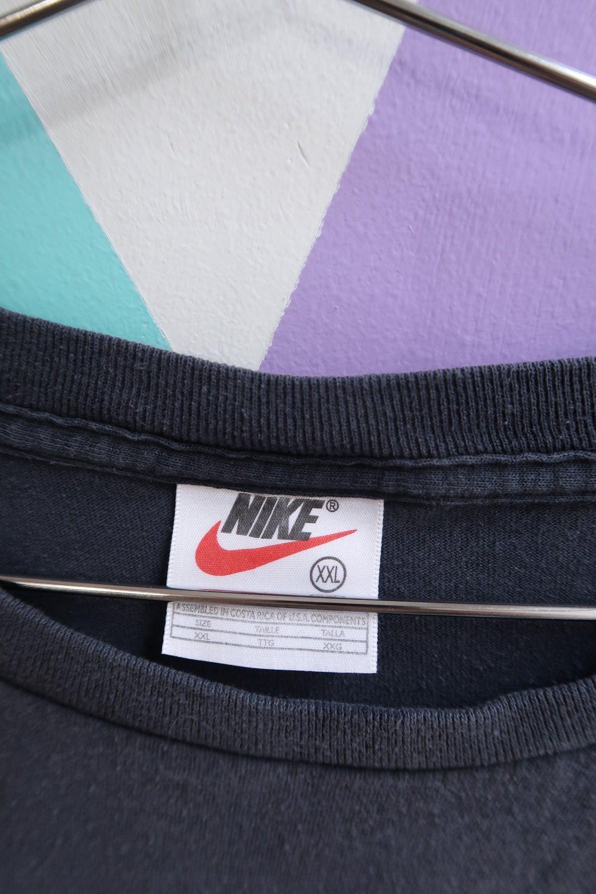 Vintage 2000s Nike T-Shirt with Plastic Swoosh Appliqué - Elektra Vintage