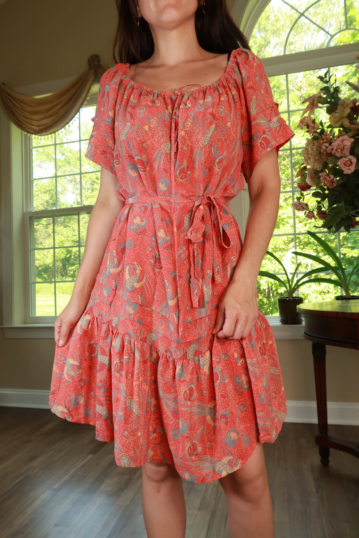 Vintage 2000s coral red silk paisley peasant mini dress by Elektra Vintage, featuring tiered design and bohemian style.