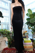 Load image into Gallery viewer, Vintage 2000s Charlotte Russe Black Velvet Strapless Maxi Dress
