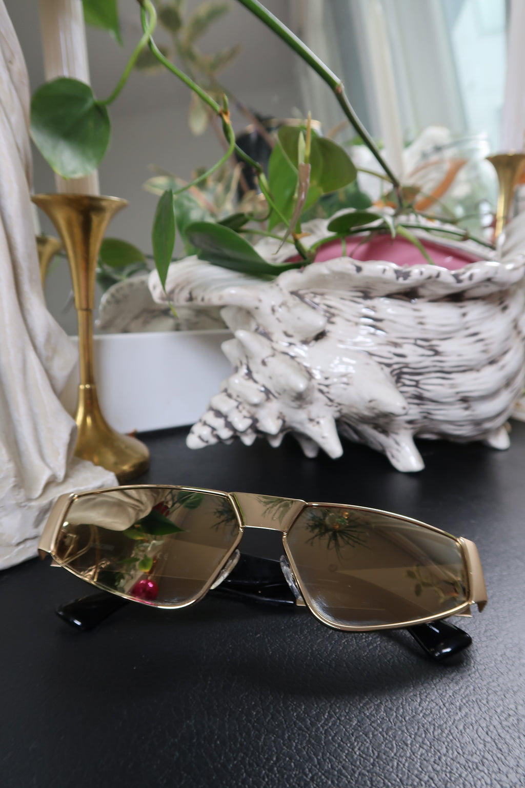 Moschino Gold Shield Sunglasses – Embossed Logo Visor Shades