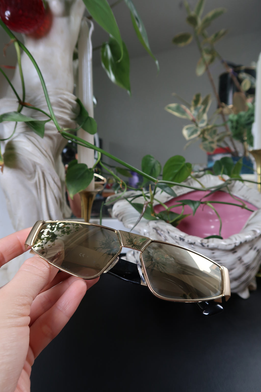 Moschino Gold Shield Sunglasses – Embossed Logo Visor Shades