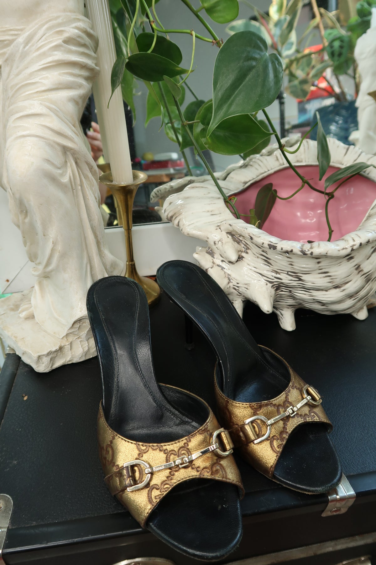 Vintage Gucci GG Monogram Horsebit Mules – Metallic Gold & Black