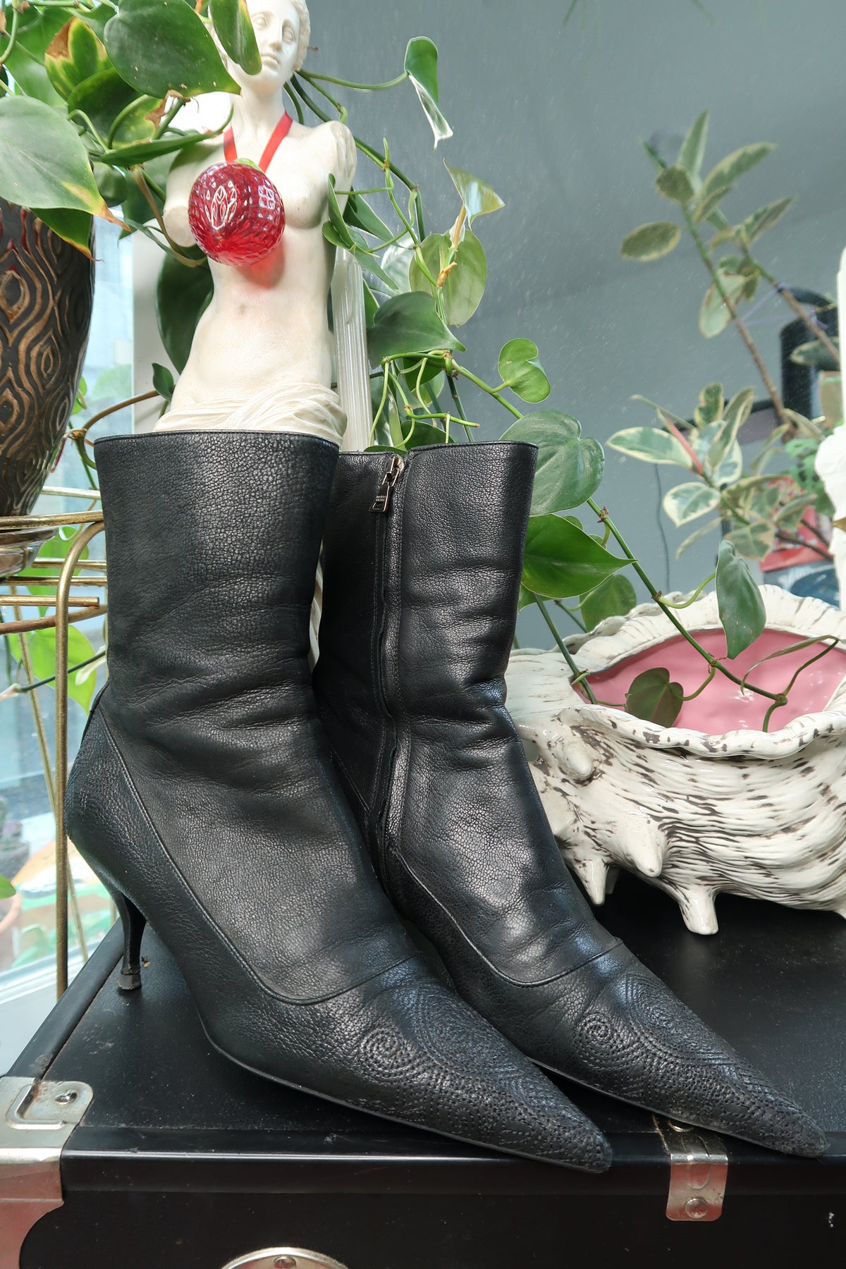 Vintage Prada Black Leather Kitten Heel Boots – Pointed Toe Mid-Calf Boots