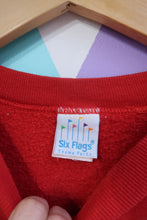 Load image into Gallery viewer, Vintage 1993 Daffy Duck Six Flags Graphic Crewneck Sweatshirt
