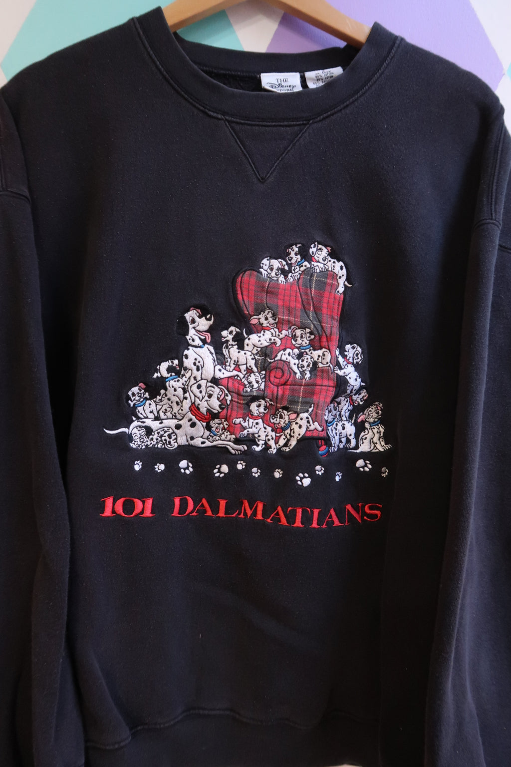 Elektra Vintage 101 Dalmatians sweatshirt featuring a playful Dalmatian print on soft cotton fabric.