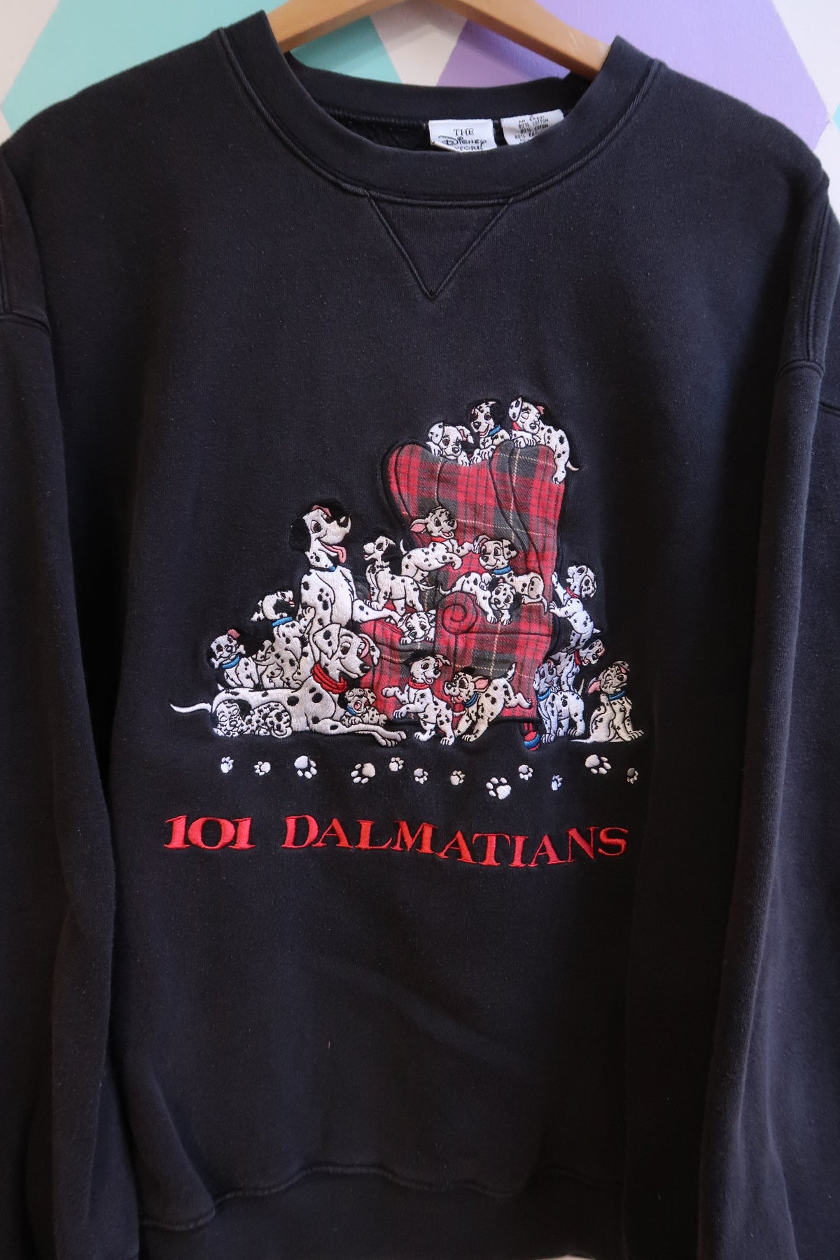 Elektra Vintage 101 Dalmatians sweatshirt featuring a playful Dalmatian print on soft cotton fabric.