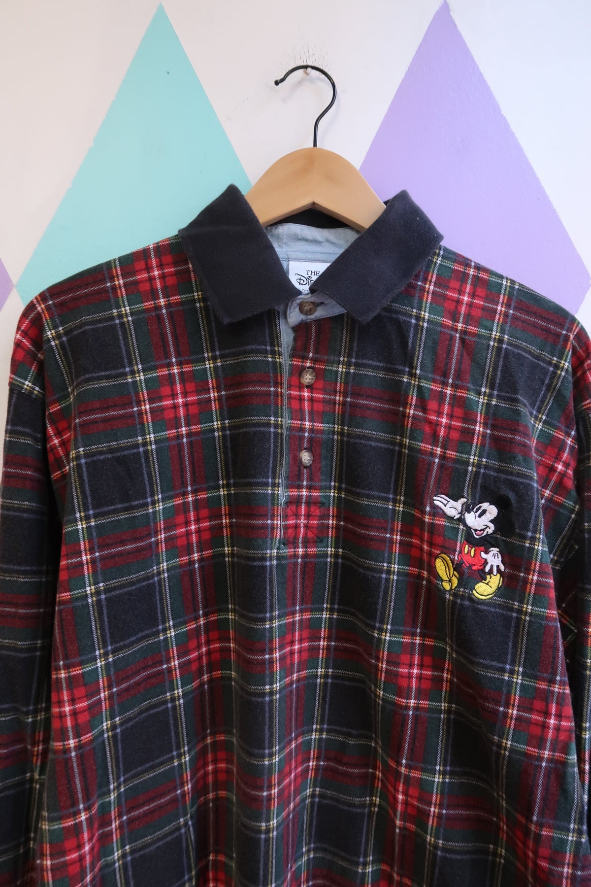 Vintage 1990s Mickey Mouse Embroidered Plaid Flannel Collared Long Sleeve