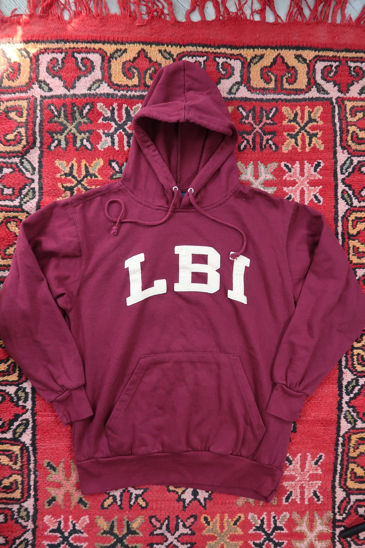Vintage Burgundy Red Long Beach Island Spell Out Hoodie - LBI Pullover Sweatshirt - Elektra Vintage