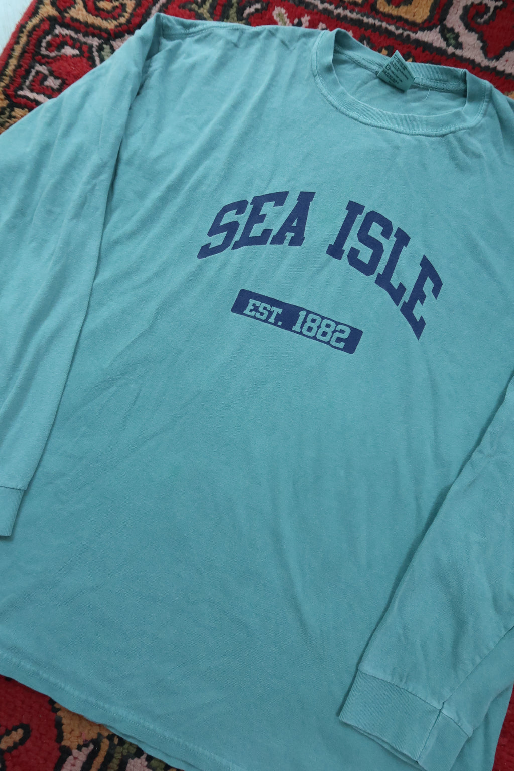 Sea Isle Long Sleeve Graphic Tee - Jersey Shore Tshirt - Elektra Vintage
