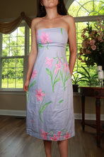 Load image into Gallery viewer, Vintage Y2K Lilly Pulitzer pink lily print strapless midi dress by Elektra Vintage, showcasing a flowy, vibrant floral design.
