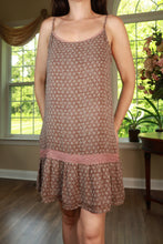 Load image into Gallery viewer, Vintage brown floral lace trim slip mini dress by Elektra Vintage, featuring delicate lace details and a classic silhouette.
