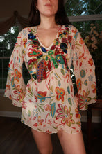 Load image into Gallery viewer, Elektra Vintage women's floral Y2K sequin-embellished bell sleeve tunic top with vintage-inspired design.
