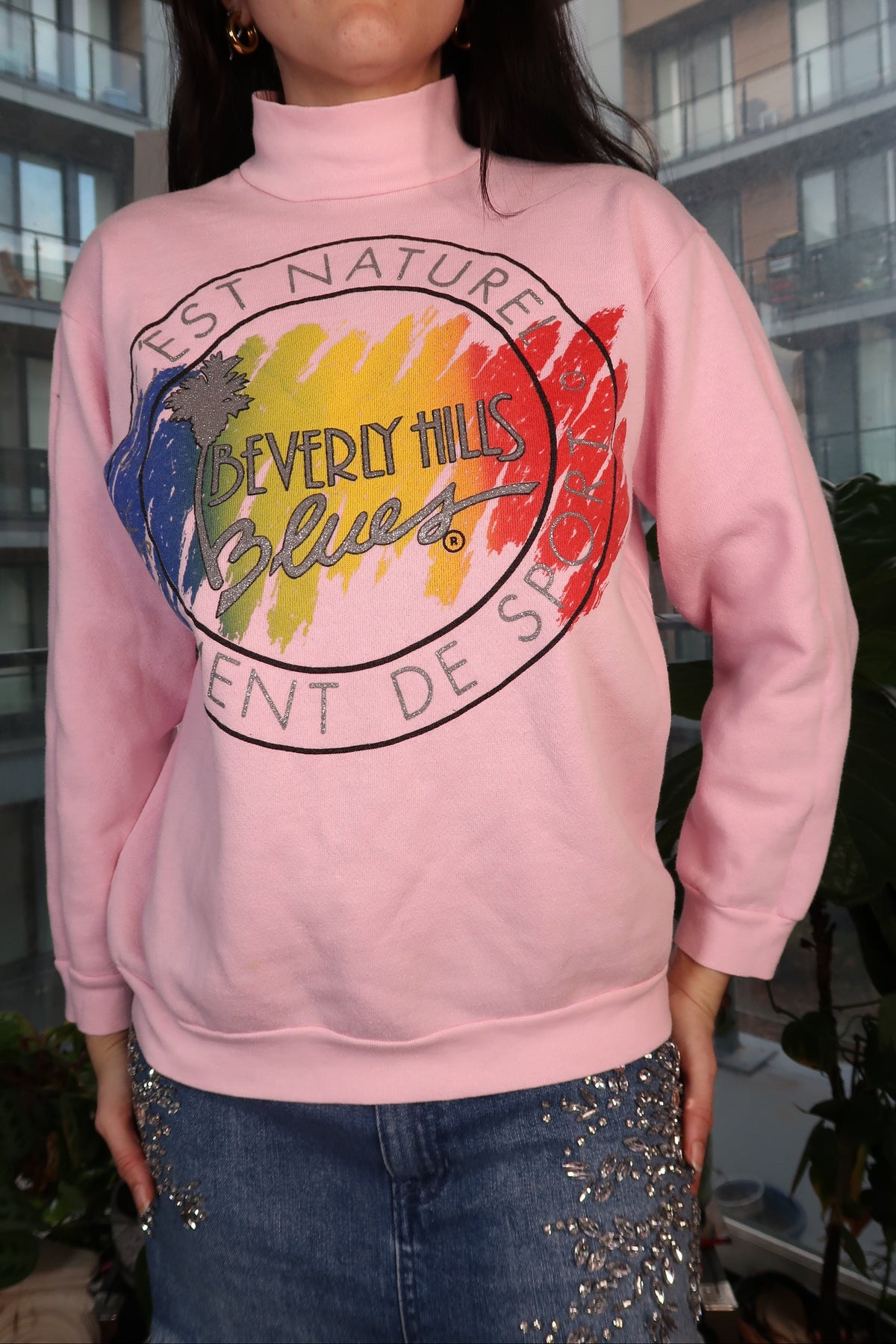 Vintage 1980s Beverly Hills Blues graphic sweatshirt for women by Elektra Vintage, featuring retro design and bold colors.