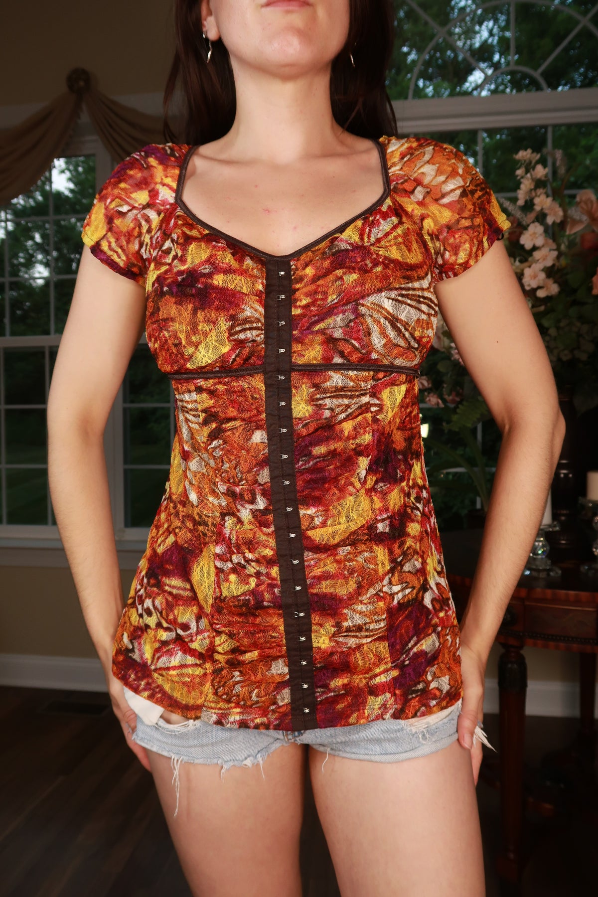 Vintage Y2K abstract ruched hook & eye corset-style women's top by Elektra Vintage, featuring a fitted design and unique pattern.