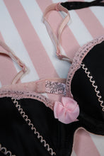 Load image into Gallery viewer, Vintage 2000s Victoria’s Secret Black Satin Pink Trim Bra

