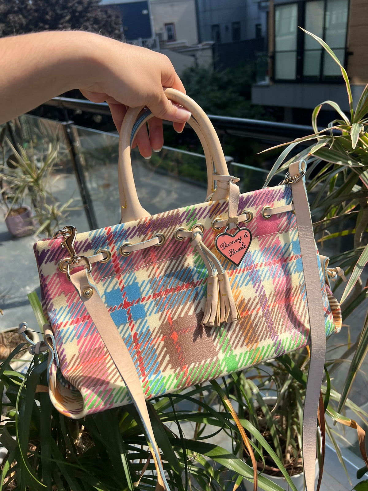 2000s Vintage Plaid Dooney & Bourke Handbag - Elektra Vintage