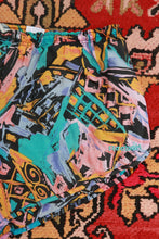 Load image into Gallery viewer, Vintage 90s Reebok Abstract Print Running Shorts
