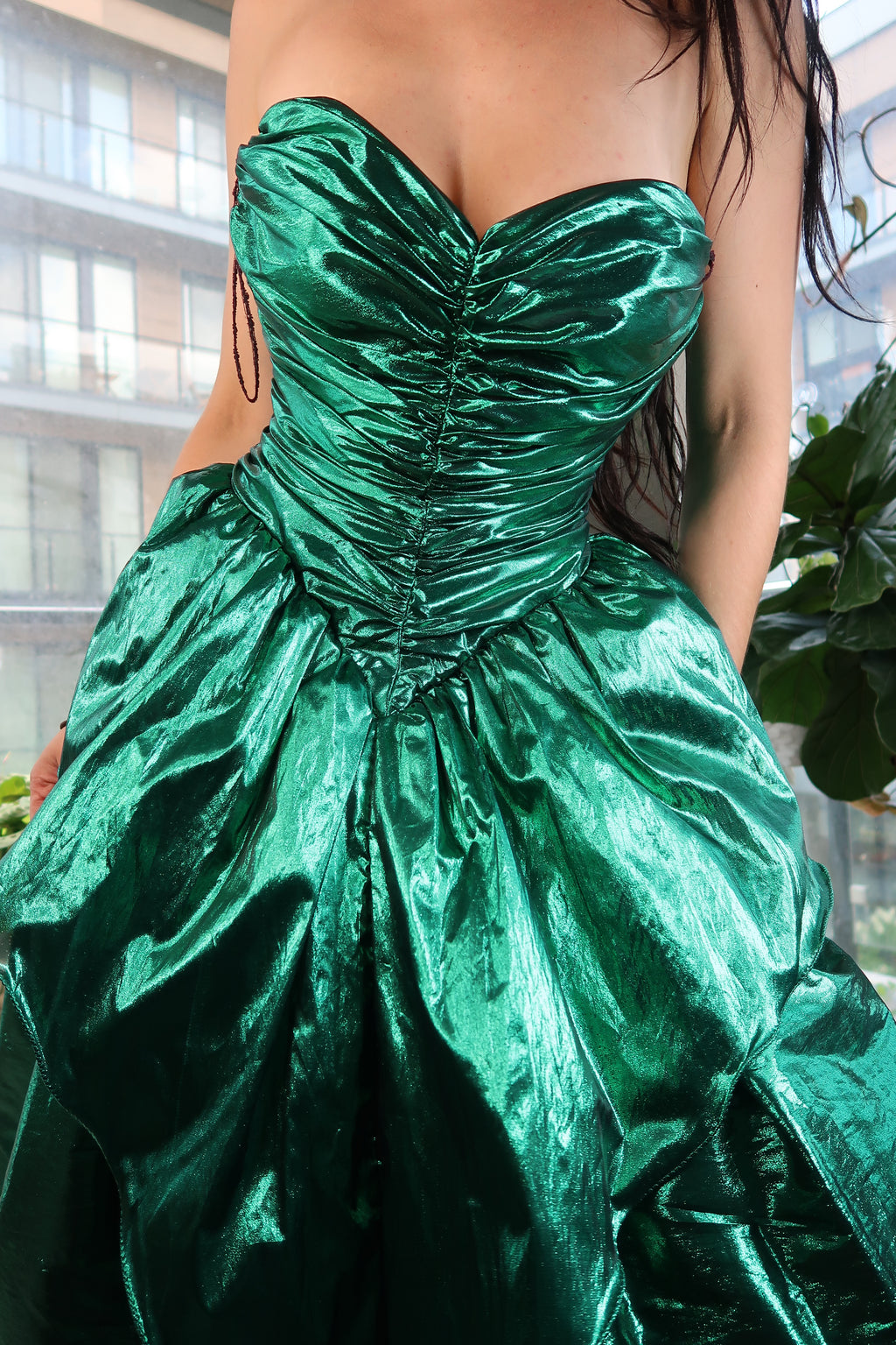 1980s Vintage Metallic Green Foil Party Dress – Strapless Ruched Peplum Prom Dress