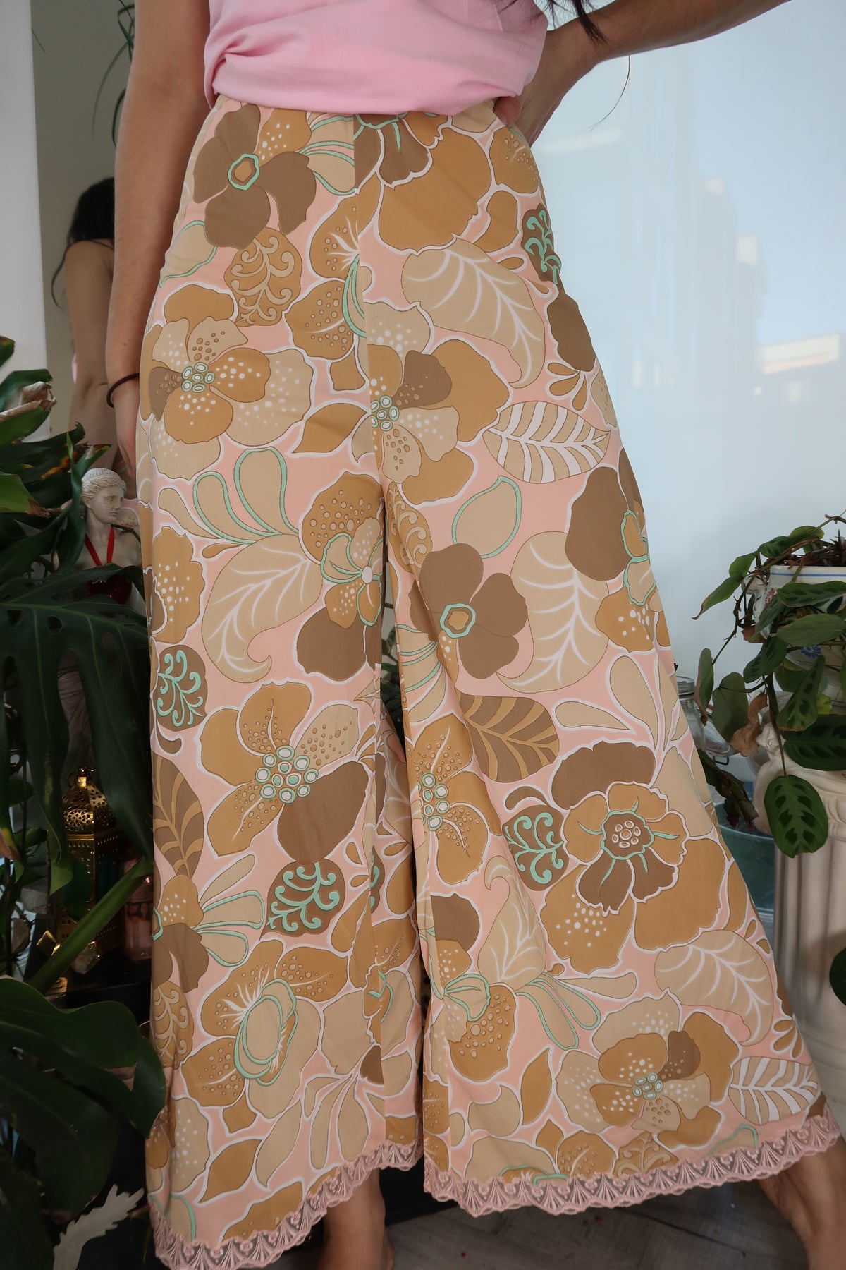 Vintage 1960s Floral High Waisted Wide Leg Pants with Lace Trim