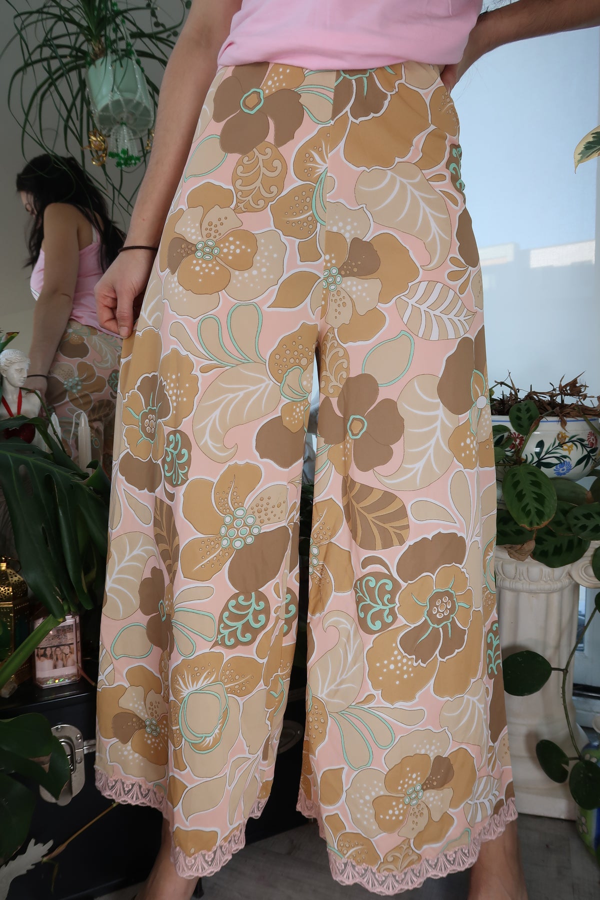Vintage 1960s Floral High Waisted Wide Leg Pants with Lace Trim