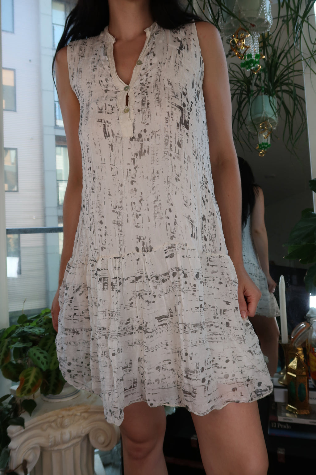 Vintage 2000s 100% Silk Sleeveless Mini Dress – Abstract Print