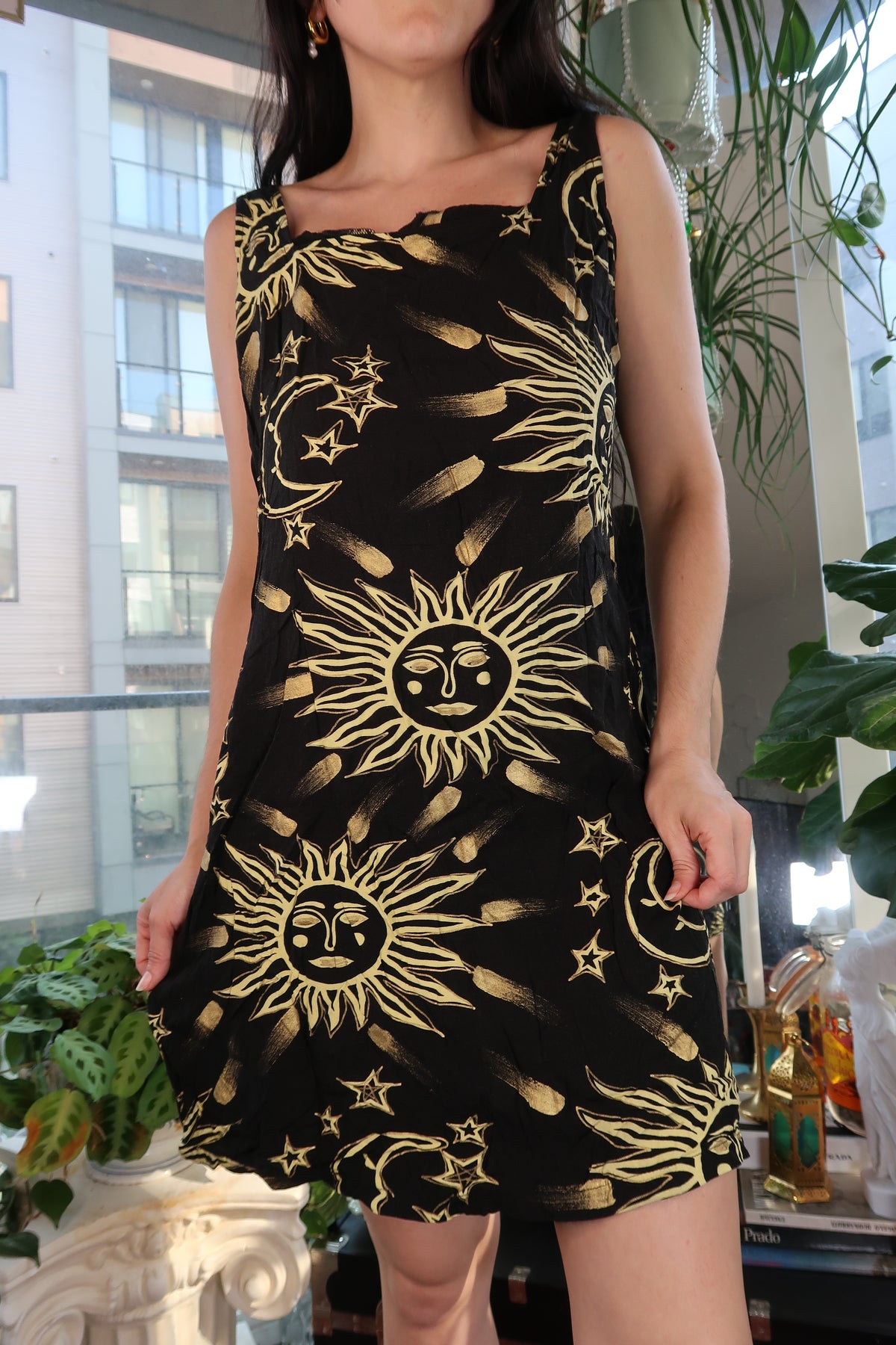 Vintage 1990s Sun & Moon Celestial Print Mini Dress – Black & Gold - Elektra Vintage