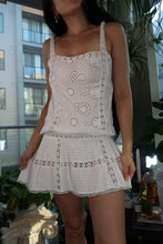 Load image into Gallery viewer, Vintage White Eyelet Lace Mini Dress – Y2K Cottagecore Sundress
