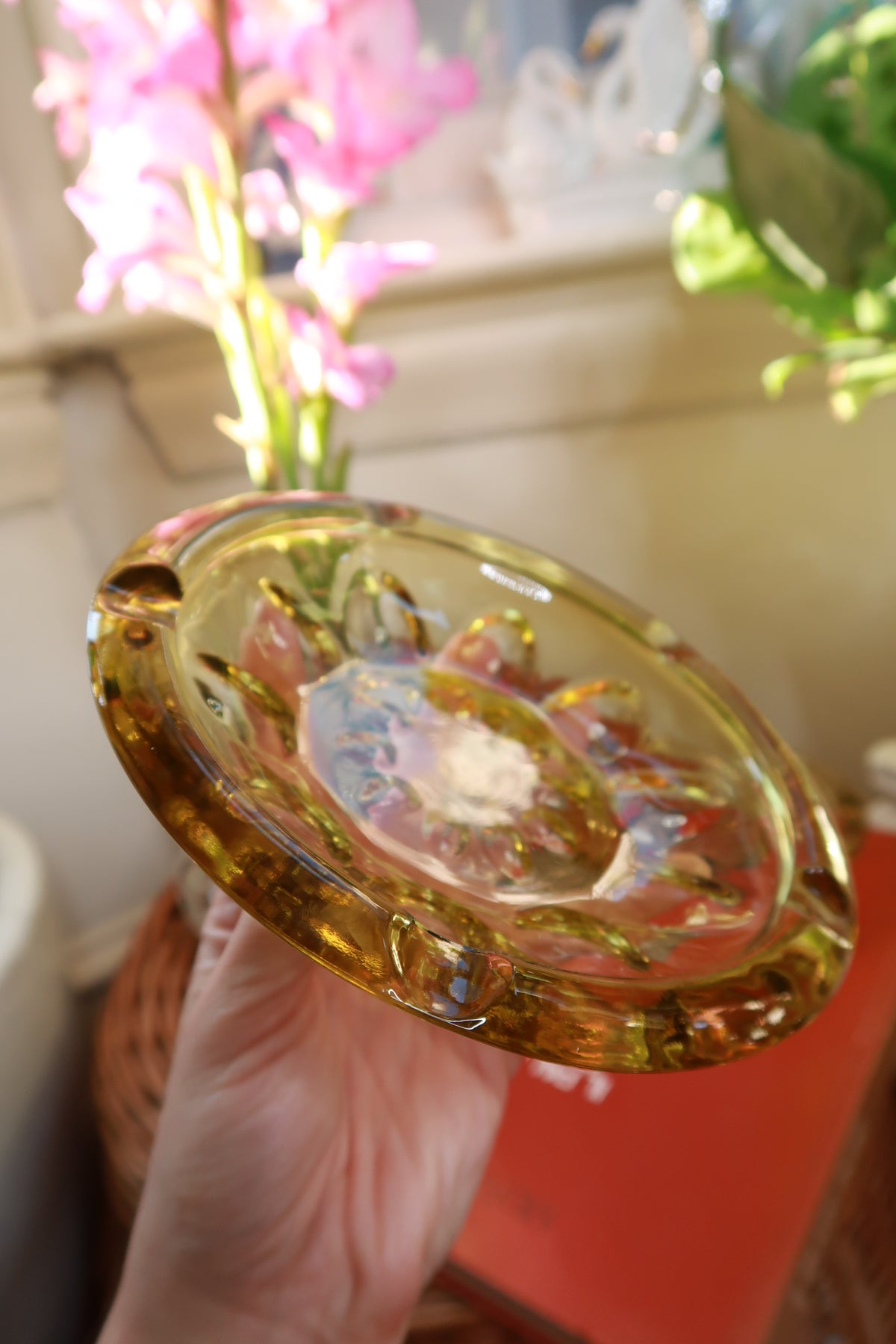 Elektra Vintage amber glass round cigarette ashtray with heavy pressed glass design, vintage smoking accessory.