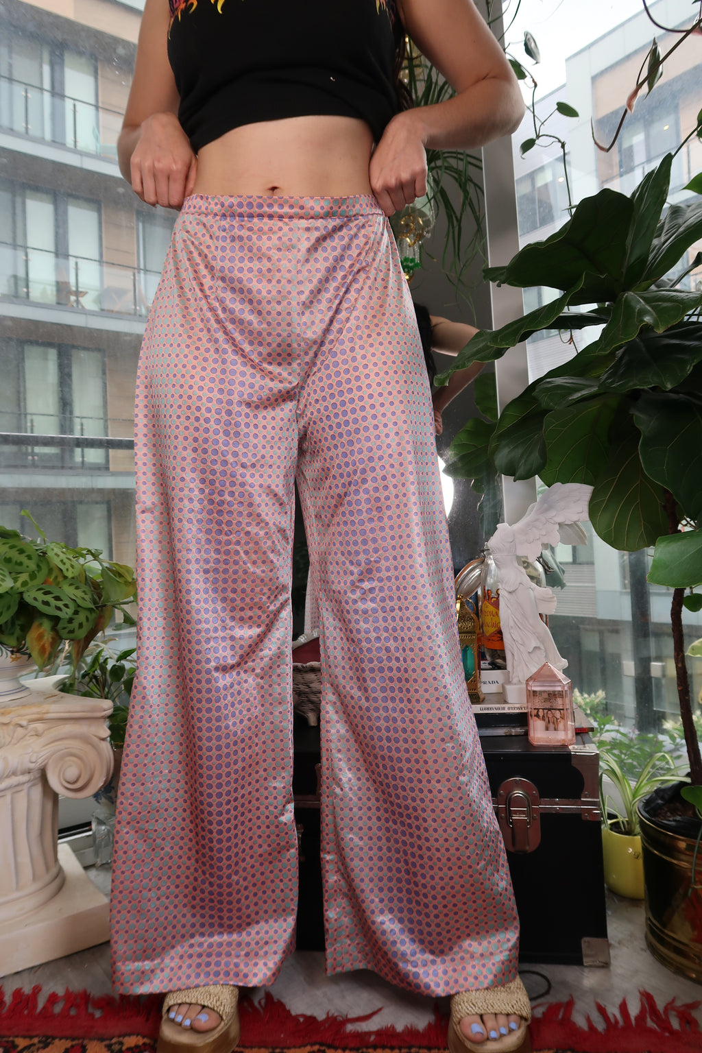 Vintage 1970s Op Art Bell Bottom Pants – Pink & Purple Satin
