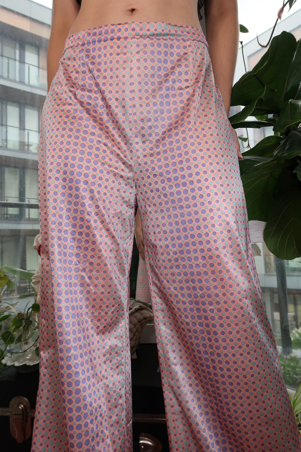 Vintage 1970s Op Art Bell Bottom Pants – Pink & Purple Satin