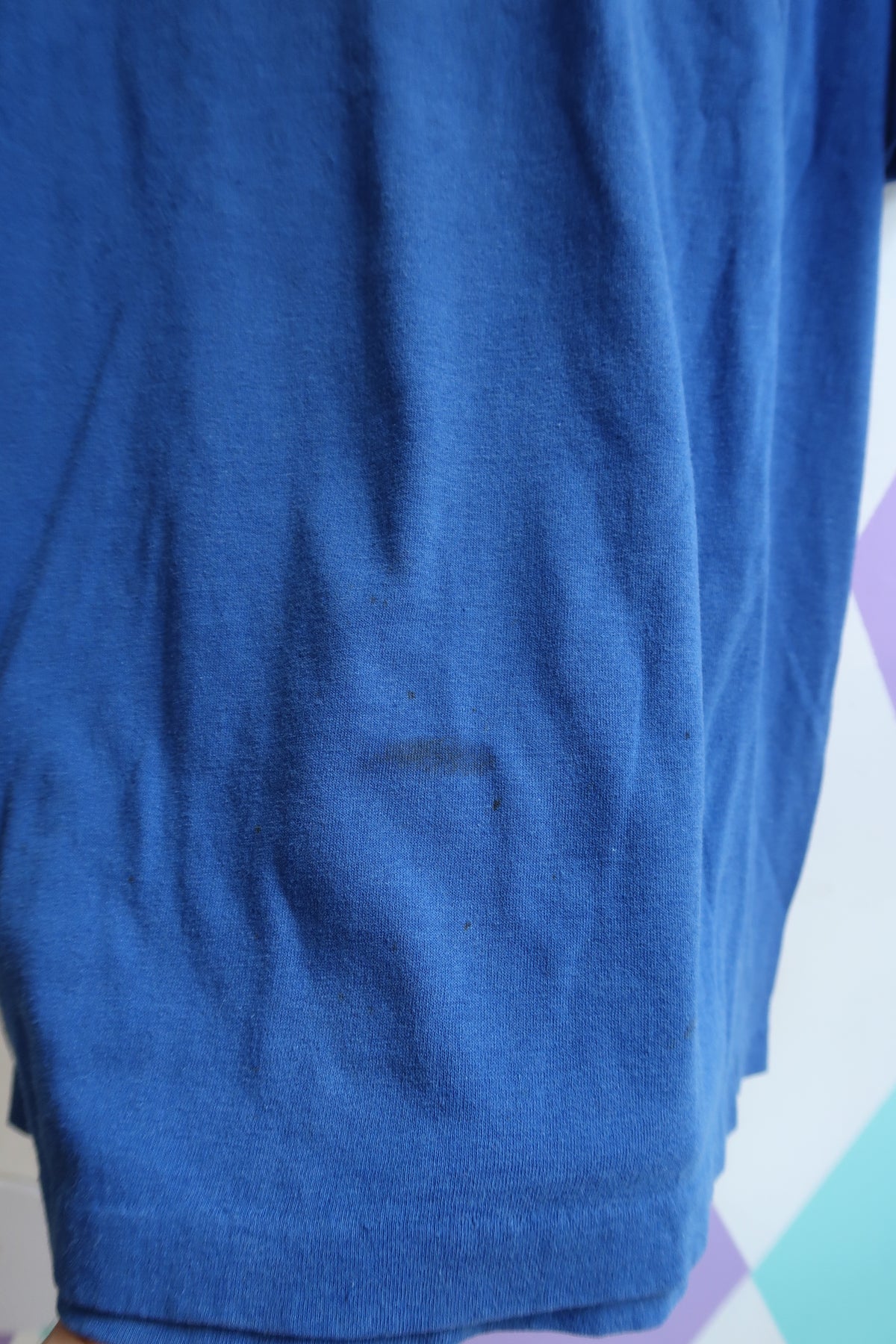 Vintage Las Vegas Souvenir Tee – Blue 90s Casino Graphic T-Shirt