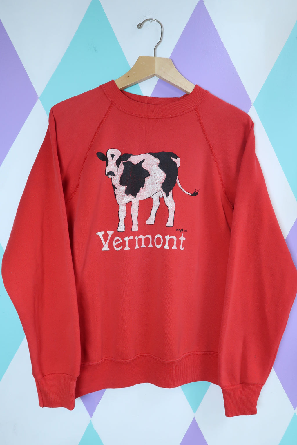 Vintage 90s Vermont Cow Graphic Crewneck Sweatshirt – Red