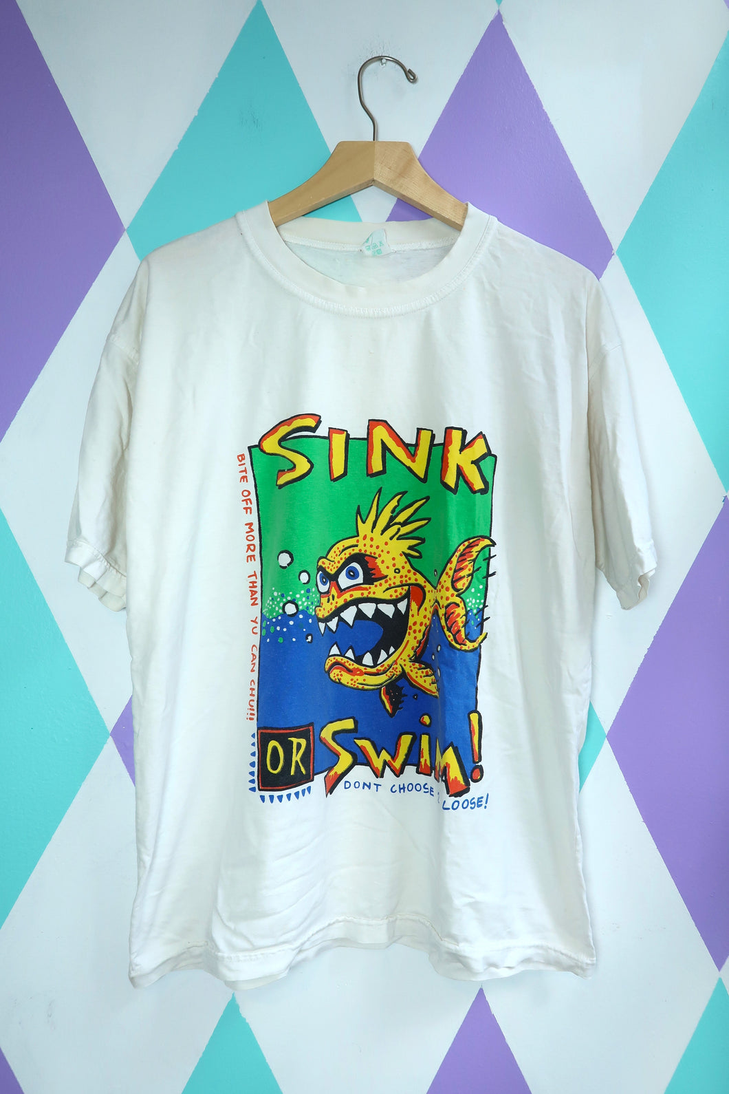 Vintage 90s “Sink or Swim” Graphic Tee – Bold Cartoon Fish Shirt
