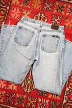 Load image into Gallery viewer, Vintage Polo Jeans Co. Light Wash Distressed Denim Jeans
