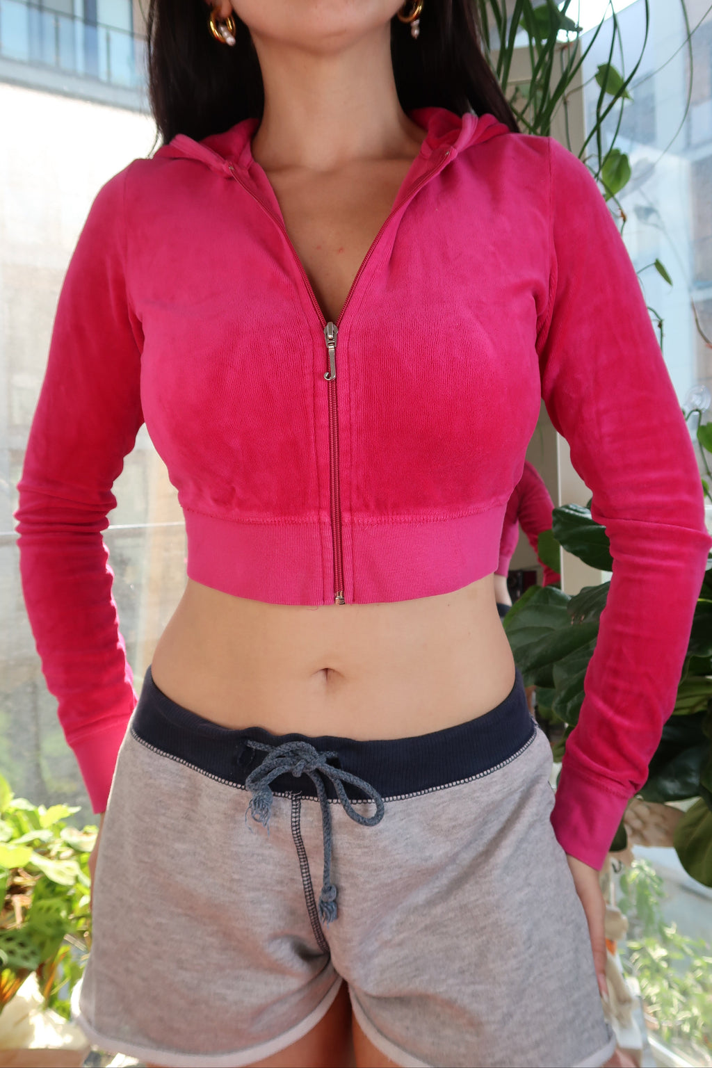 Vintage Juicy Couture Hot Pink Cropped Velour Zip-Up Hoodie – Y2K Loungewear