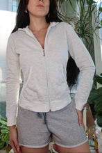 Load image into Gallery viewer, Vintage Juicy Couture “New York 20” Graphic Zip Hoodie – Heather Grey
