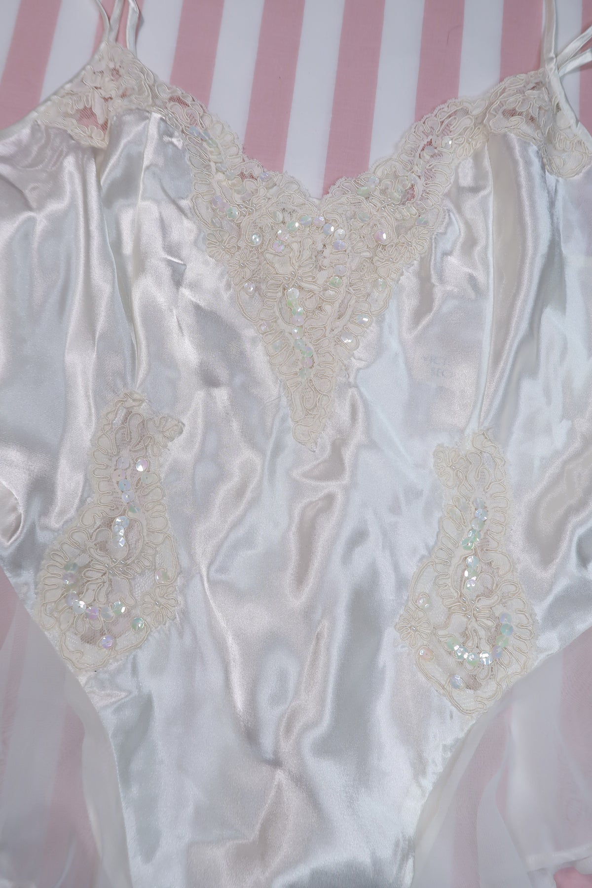 NWT Vintage 90s Victoria’s Secret White Satin Lace Teddy Bodysuit - Elektra Vintage