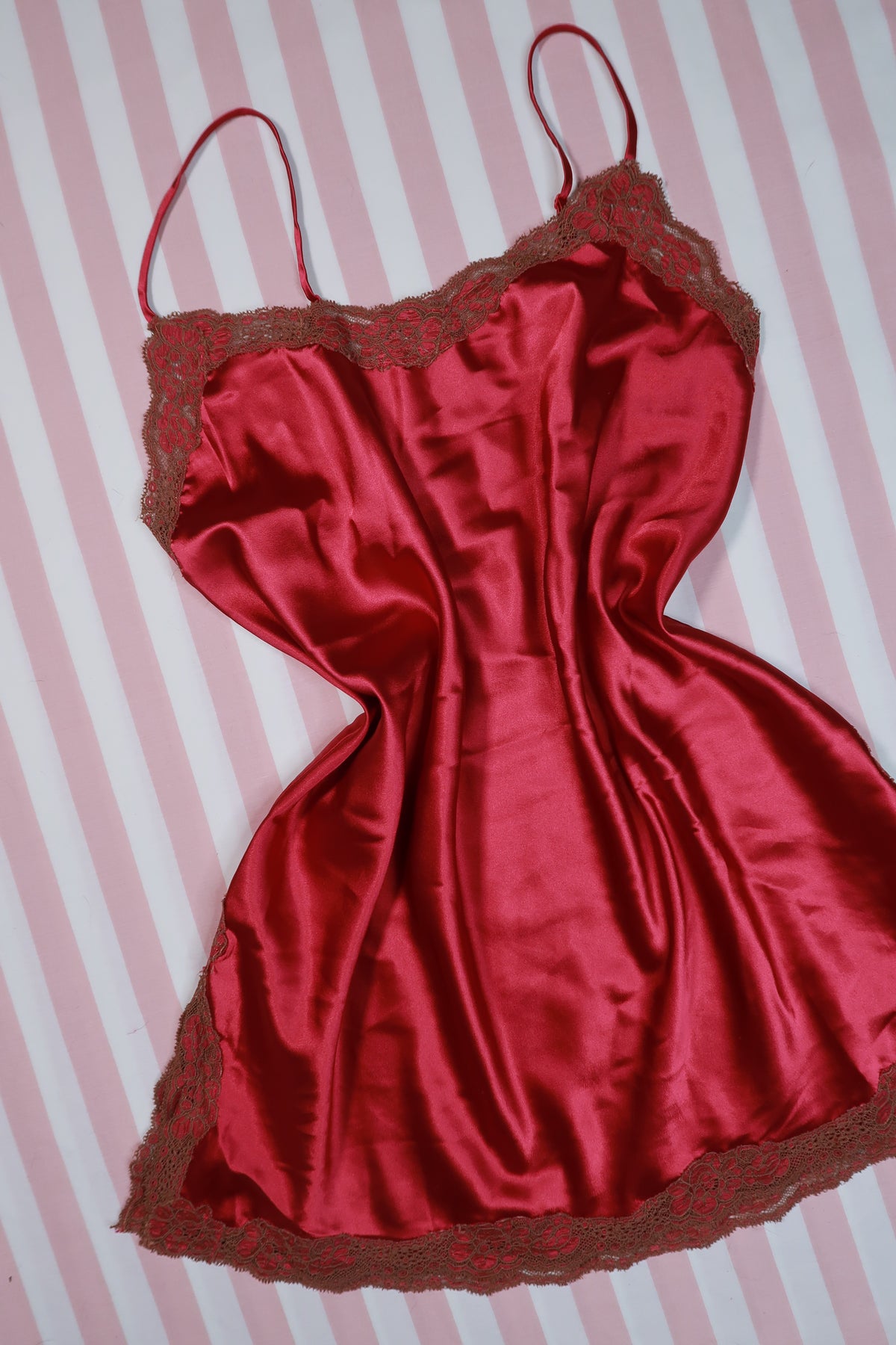 Vintage 2000s Victoria’s Secret Red Satin Lace Trim Slip Dress - Elektra Vintage