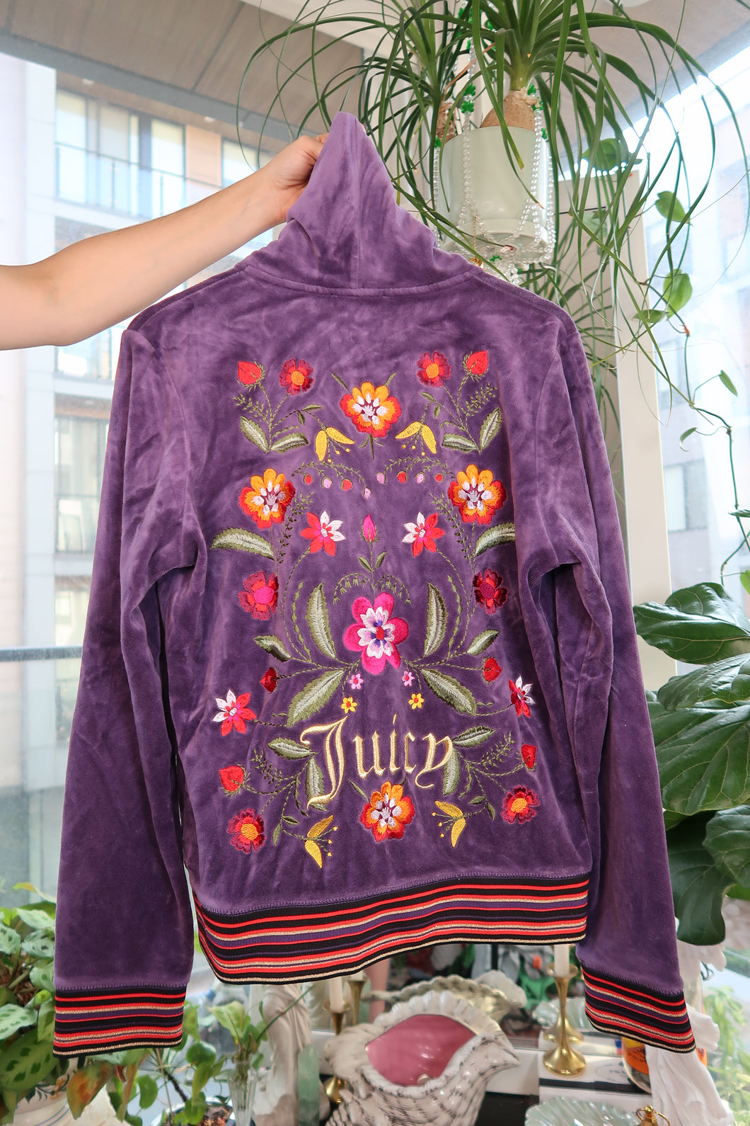 Vintage 2010s Juicy Couture Black Label Purple Floral Embroidered Velour Hoodie